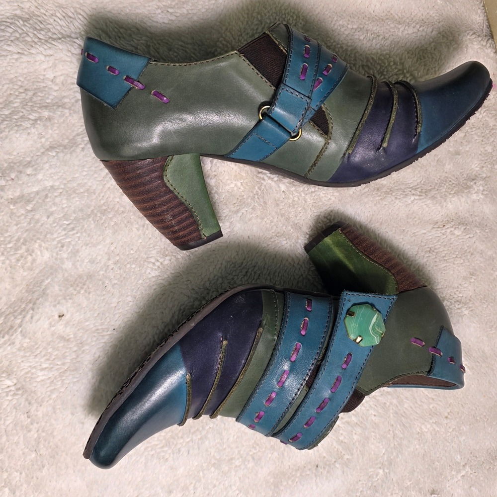 L'Artiste Wondrous Turquoise Green Blue Leather Booties Heels Womens 38 7 NEW - Picture 9 of 10